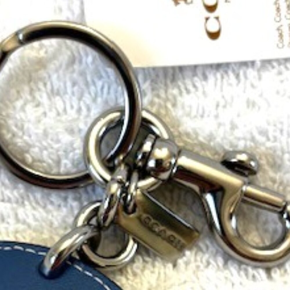 Coach Leather Beachball Bag Charm NWT - Picture 3 of 7